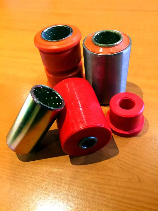 Bujes de poliuretano y bronce