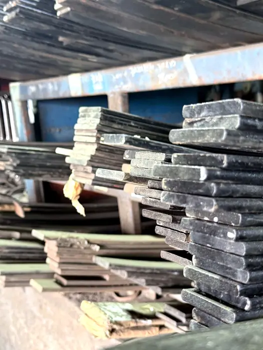Stock de hojas de resorte